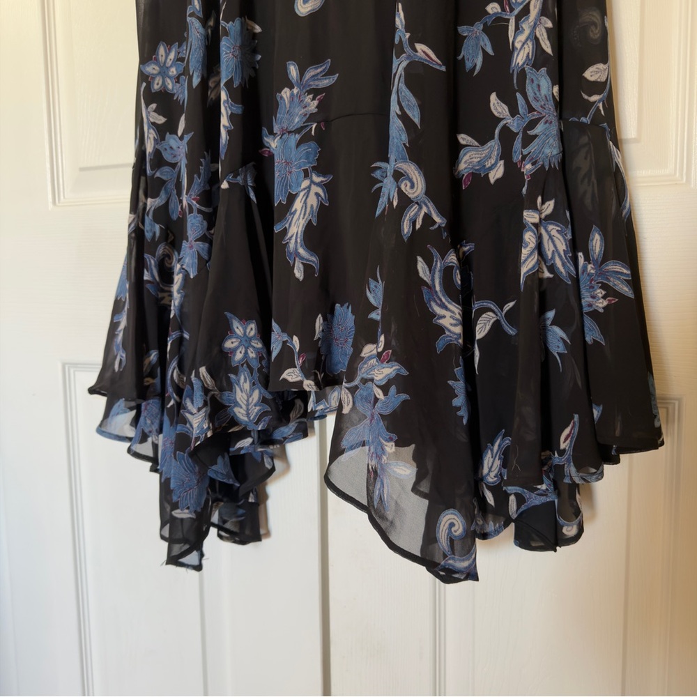 NWT Maison Tara Elegant Black and Blue Floral Dress - Picture 7 of 11